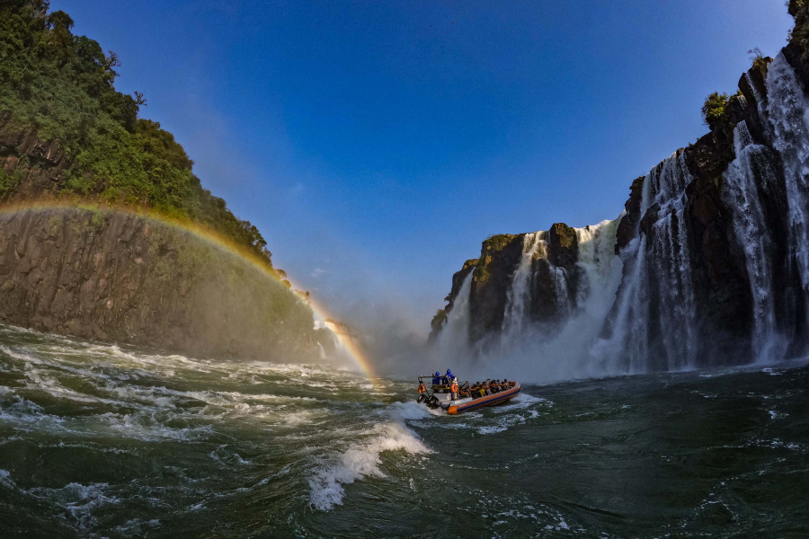 Pesquisa revela crescimento e otimismo no setor de turismo do Paraná