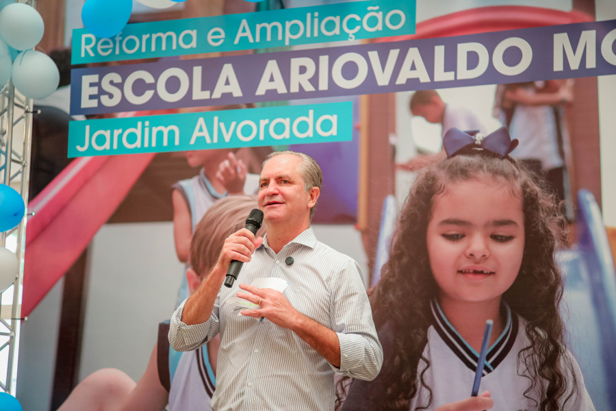 Prefeitura inaugura nova Escola Ariovaldo Moreno e fortalece a educação municipal